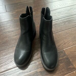 MIA brand Black Womens Boots size 9